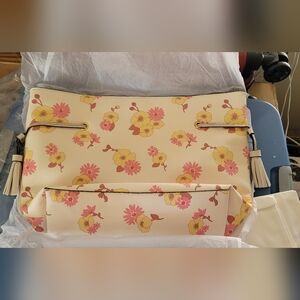Floral Cream BagNew large leather flower purse  opened only for photos: see last